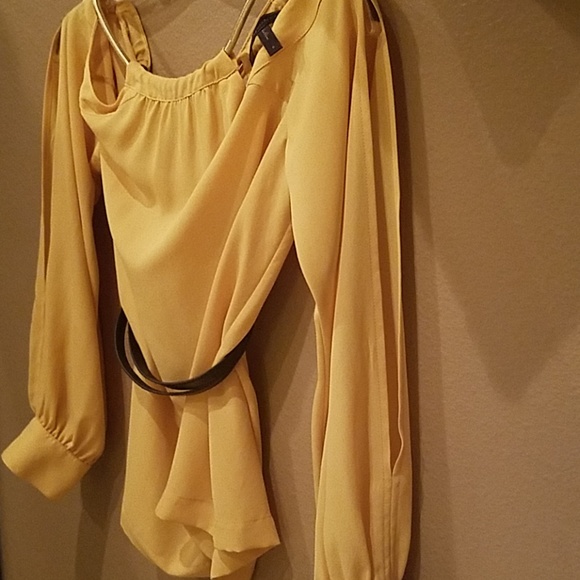 BCBG Maxazria Slit Sleeve Blouse Top Shirt with cut out sleeves - Picture 4 of 5